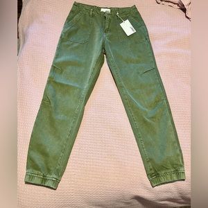 Vervet Green Jogger Jeans Size 6